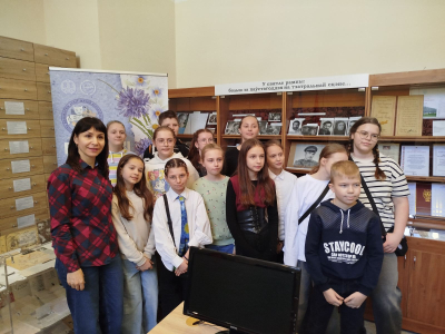 Акцыя “Архівы-школе” ў БДАМЛМ для навучэнцаў УА “Сярэдняя школа № 185 г. Мінска”
