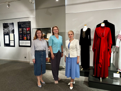 Выставочный проект БГАМЛИ и БГАКФФД «Песня — душа народа» совместно с Национальным историческим музеем Республики Беларусь