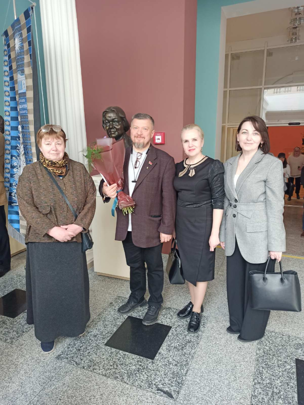 Удзел БДАМЛМ у адкрыцці выставы «Мікалай Байрачны. Скульптура. Да 75-годдзя майстра»