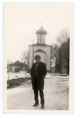 У.С.Караткевіч падчас паездкі ў Полацк. 1972 г.