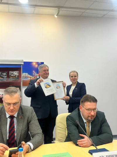 БДАМЛМ на круглым стале, прысвечаным святкаванню 105-годдзя выдавецтва “Беларусь”